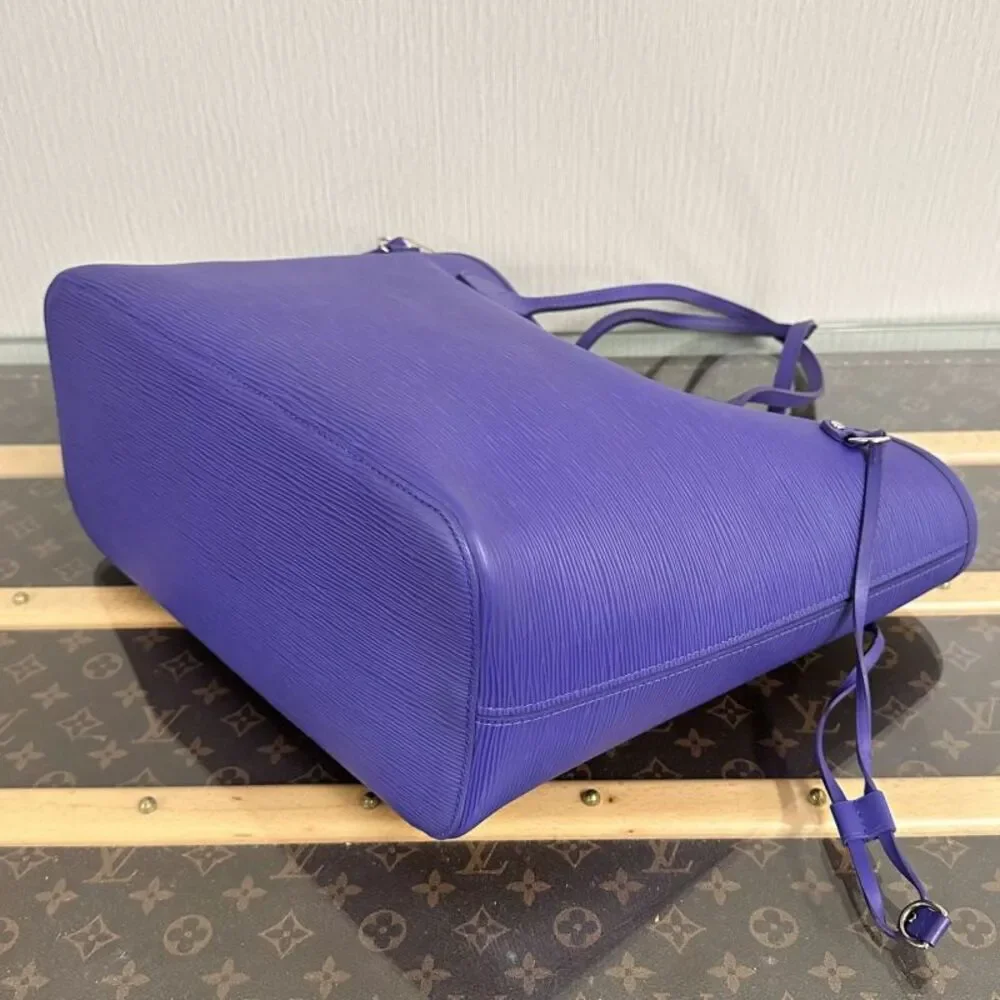 Louis Vuitton Women Pre-Loved Bag Very Good Condition